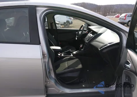 2013 Ford Focus Se из США, поврежденный, VIN 1FADP3K20DL148690